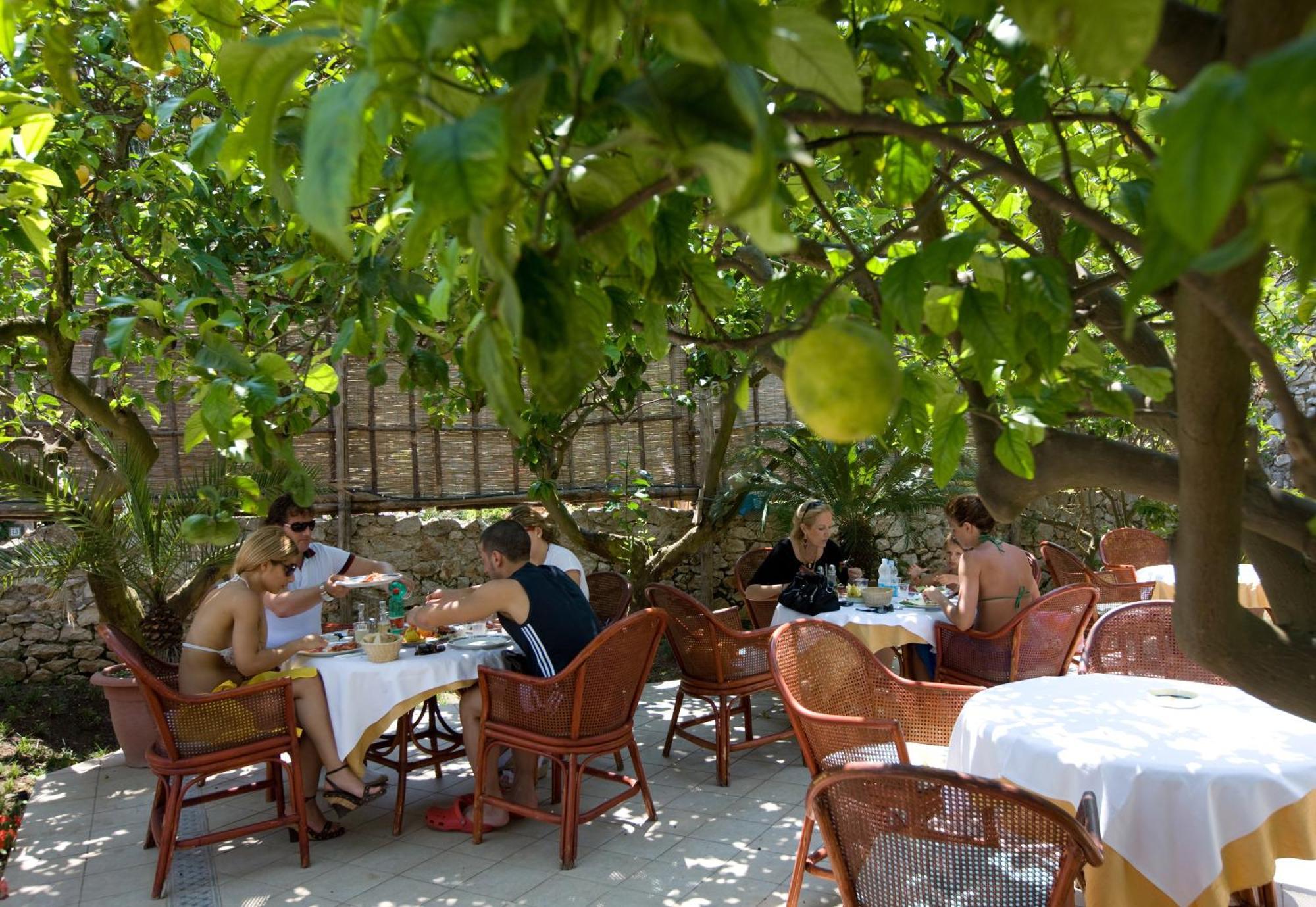 Hotel San Felice Капри Екстериор снимка